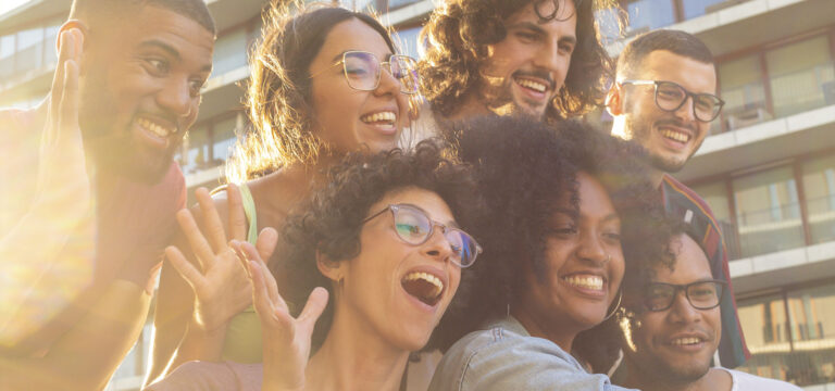 Quais são os ”tipos” de influenciadores e como contratá-los?